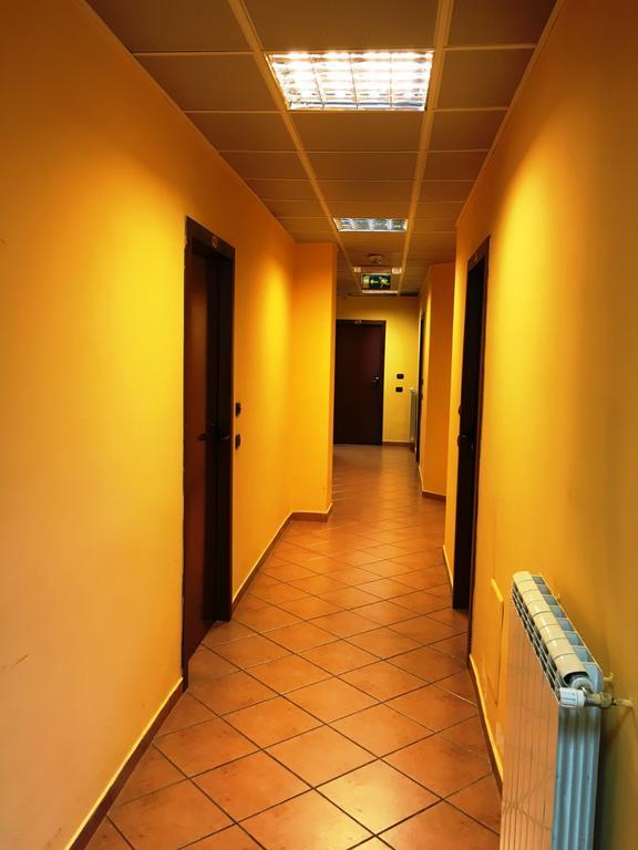 Hotel Stefano A Melito Melito di Napoli ภายนอก รูปภาพ